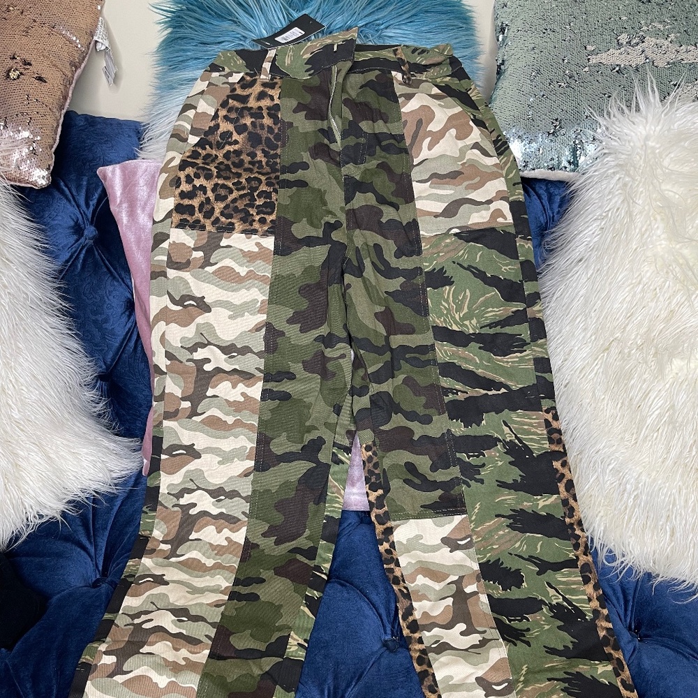 BRAND NEW PANTS